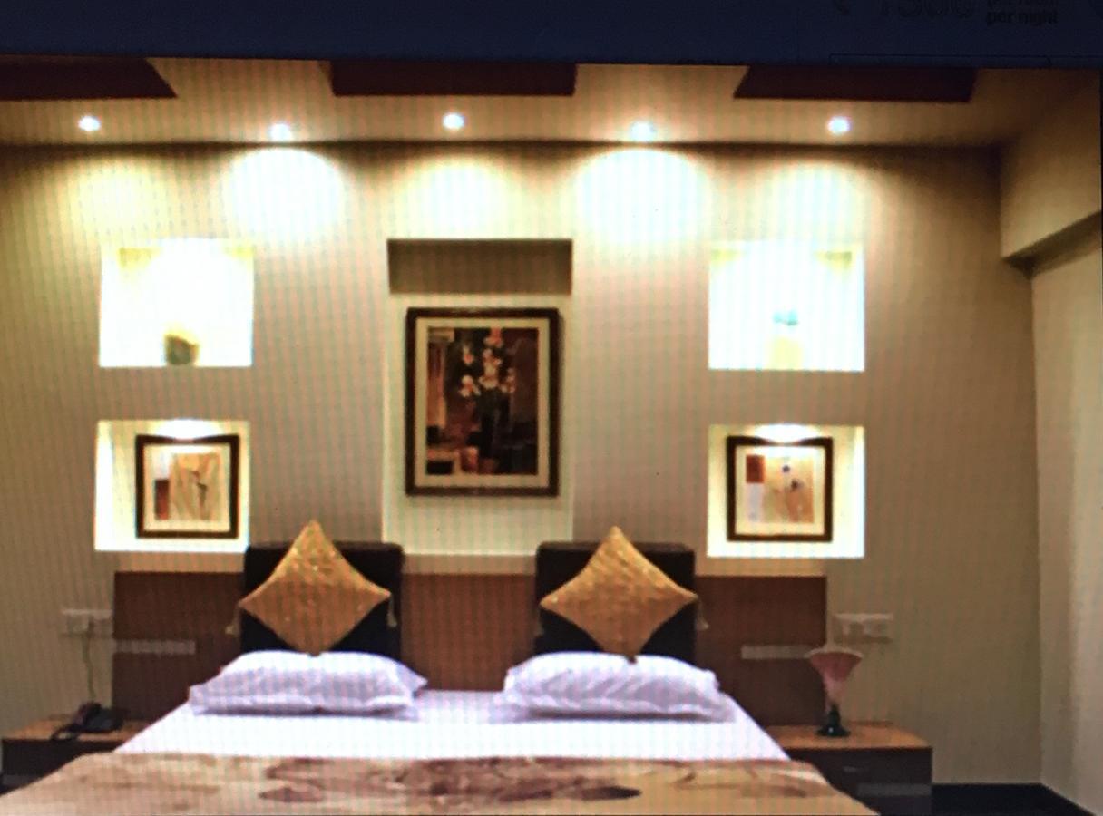 Elm Tree Amritsar Hotel Exterior photo